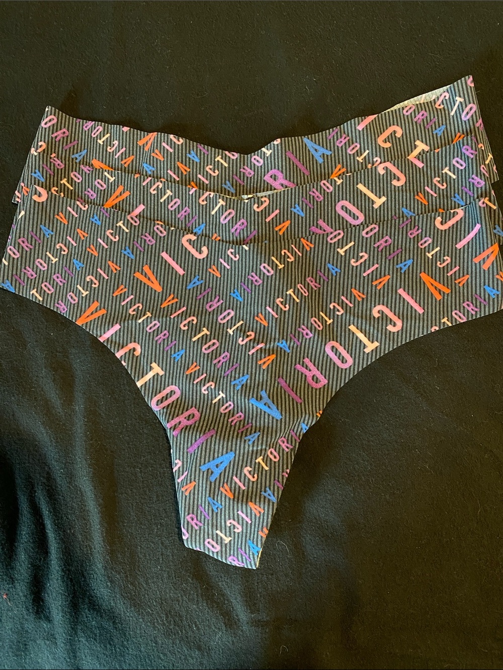 NWT 3 pair Victoria’s Secret Logo Pattern Seamless Thong - Multicolor on Black